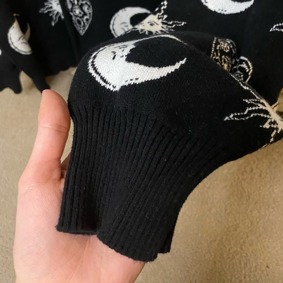 Black Friday Dolls Kill %100 Cotton turtleneck sweater (M) - Picture 3 of 6